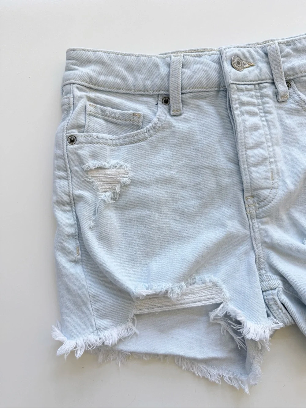 Old Navy High Rise O.G Straight Distressed Cut Off Jean Shorts Size 0